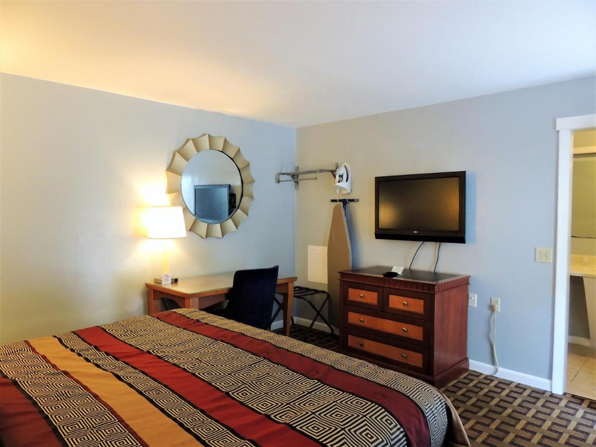 Windsor Motel Groton Zewnętrze zdjęcie